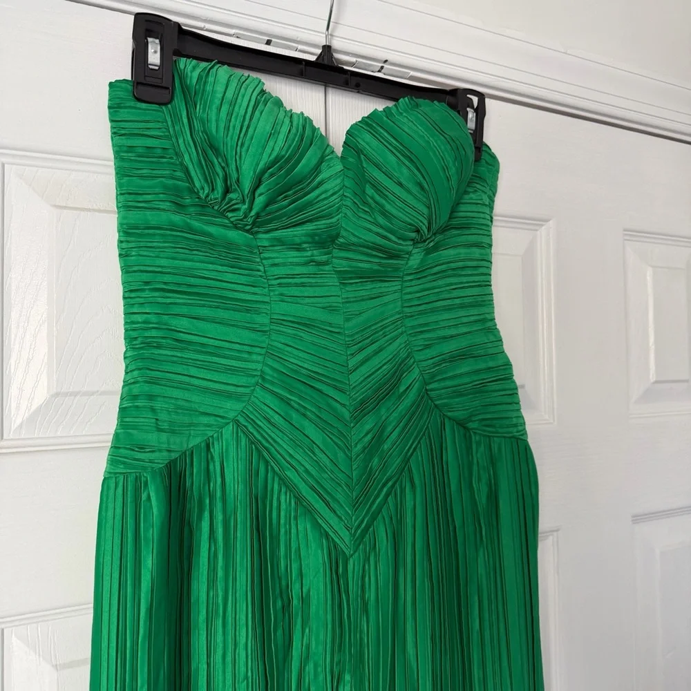 Cult Gaia Green Ashika Gown midi dress Size 6 Color is Malachite - Picture 4 of 9